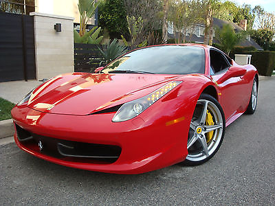 Ferrari : 458 Base Coupe 2-Door 2012 ferrari 458 italia coupe only 1500 miles super loaded