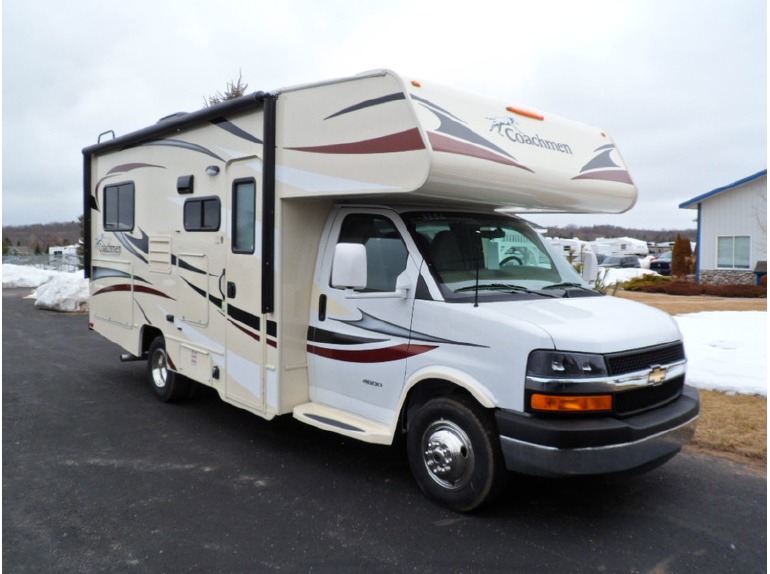 2015 Coachmen Freelander 21QB Chevy