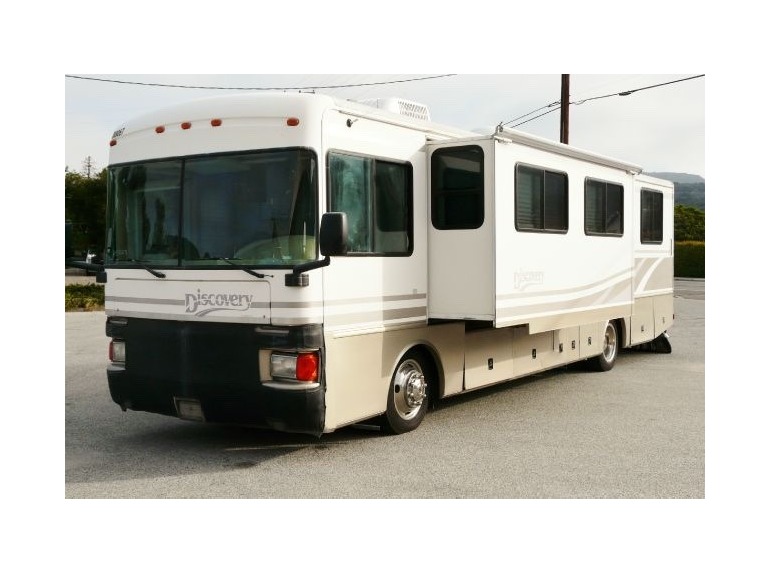 1998 Fleetwood Discovery 36T DIESEL PUSHER
