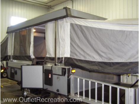 2008 Fleetwood E3Pop-up Tent
