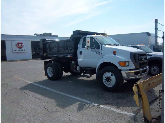 2012 Ford XL Gas - F-650 Straight Frame - Regular Cab