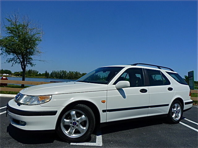 Saab : 9-5 4dr Wgn 2.3L 1999 saab 9 5 wagon 1 owner tons of service near mint air conditioned seats