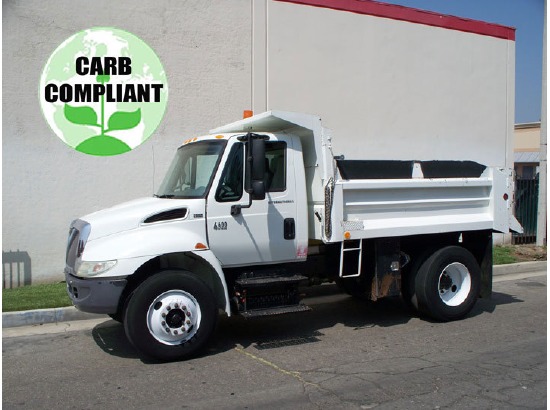 2003 International 4400 10  Dump Truck