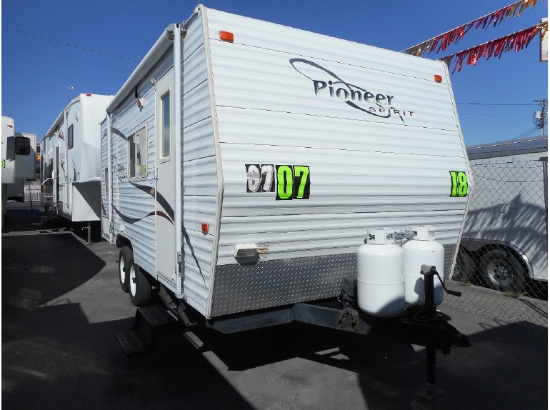 2007 Fleetwood PIONEER SPIRIT 18CK