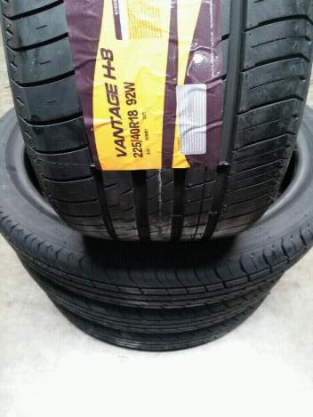 NEW TIRES 225/40/18, 0