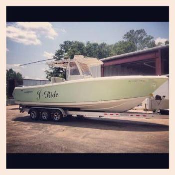 2006 Sailfish 32 Center Console