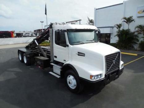 Low Miles 2003 Volvo VHD Roll Off Truck 350148 Apex Equipment