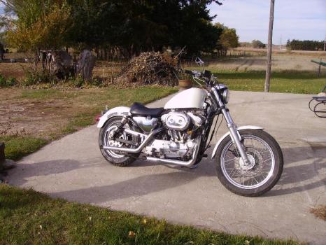 1200 XLH Sportster. Just dropped my asking price of 4,200 down to 3,400.