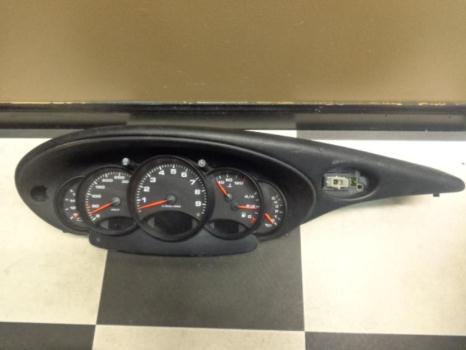 porsche 911 996 gt3 speedometer gauge cluster with cover 996 641 105 91, 0