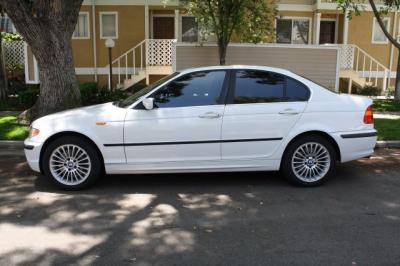 BMW 330Xi AWD Sedan