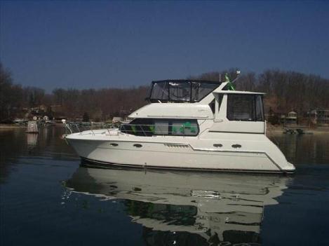 1999 Carver Double Cabin Motoryacht (Just Reduced!!)
