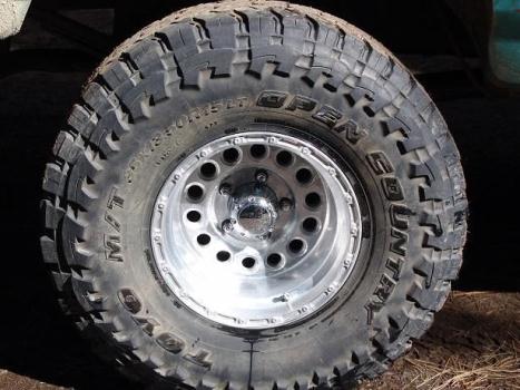 35x13.50x15 lt tires and wheels for sale