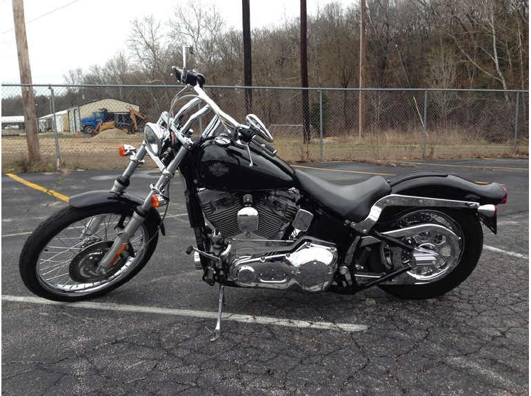 2005 Harley-Davidson FXST - Softail Standard