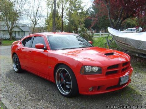 6.1L 2008 Dodge Charger SRT8