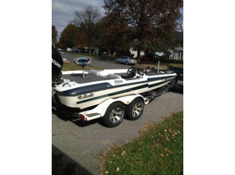 1999 Bass Cat Boats Cougar (Mercury Pro XS)