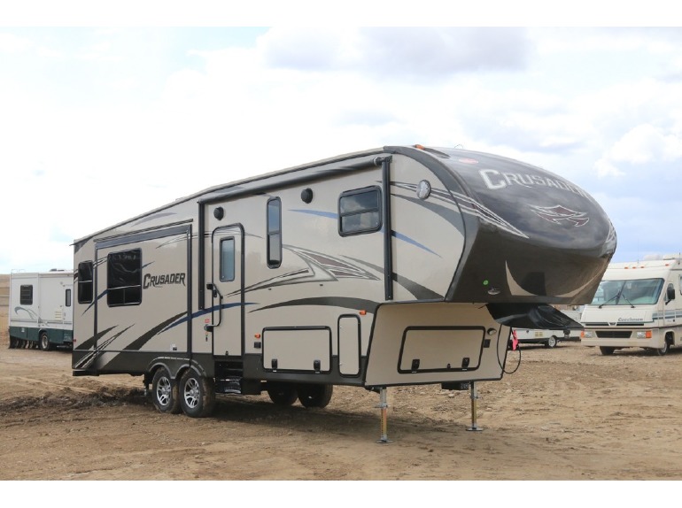 2015 Prime Time Crusader 294RLT