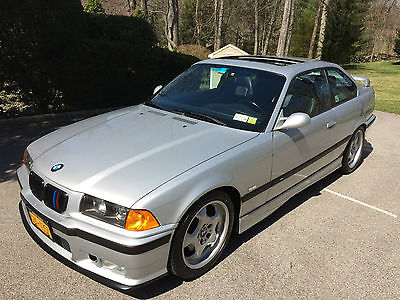 BMW : M3 Sunroof Coupe, 5 Speed Manual Transmission 1999 bmw m 3 base coupe 2 door 3.2 l