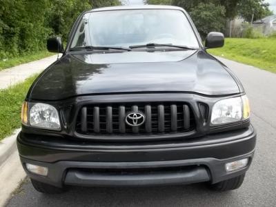 Toyota Tacoma Black 2002
