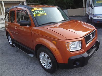 Honda : Element 4WD EX-P Automatic 2006 element ex p 4 x 4 suv 1 fl owner rust free runs and looks great warranty wow