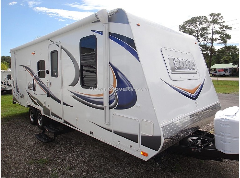 2015 Lance Lance Travel Trailers 2295