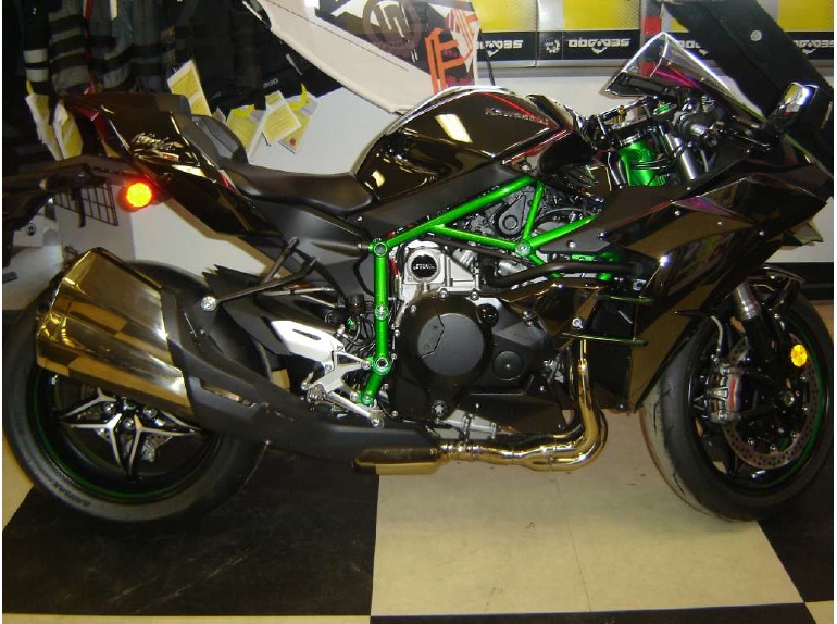 2015 Kawasaki Ninja H2™