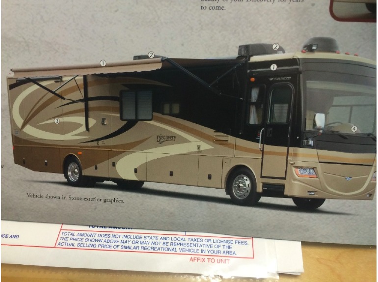 2008 Fleetwood Discovery 39R