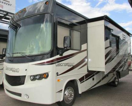 2015  Forest River  GEORGETOWN 270SSF
