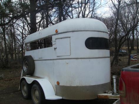 1969 2 stall trailer