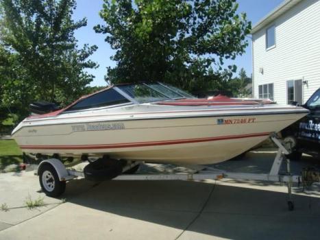 1990 SeaRay Weekender Open Bow