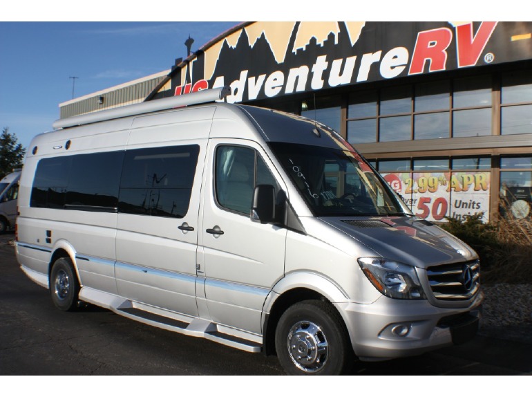 2016 Winnebago Era 70X