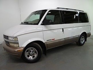 Chevrolet : Astro AWD 8 Passenger Clean Carfax We Finance 2001 astro awd 8 passenger clean carfax we finance 19 mpg 107 k low miles