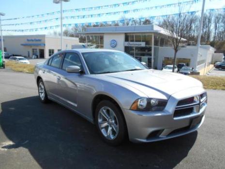 2013 Dodge Charger SE