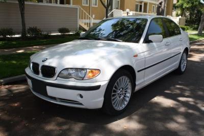 2002 BMW 330XI White