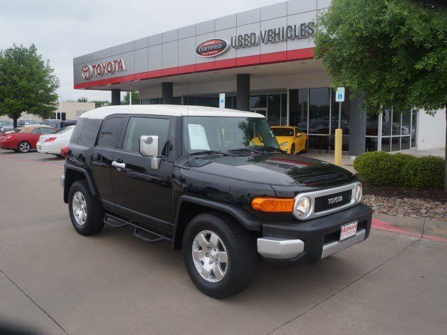 Toyota : FJ Cruiser Base Base SUV 4.0L ABS Brakes (4-Wheel) Air Conditioning - Front Traction Control