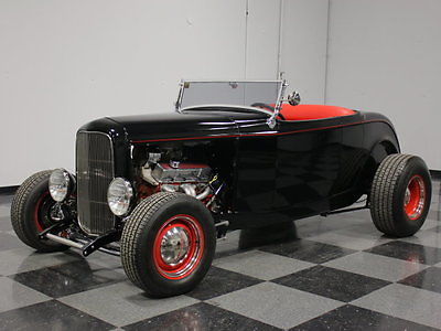 Ford : Other RECENTLY BUILT '32 ROADSTER, BUILT-UP CRATE 350 V8, AUTO, 9