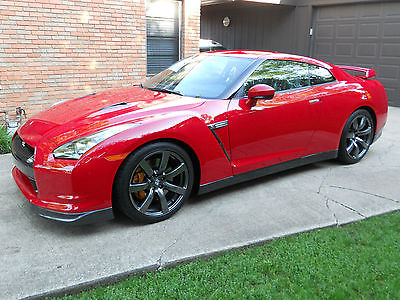 Nissan : GT-R GTR 2010 nissan gt r premium coupe 1262 miles brand new condition