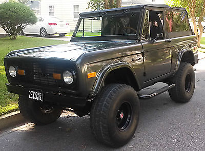 Ford : Bronco 2 Door Soft Top A Beautiful Green 1973 Ford Bronco
