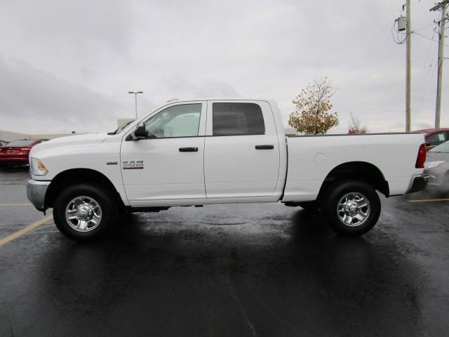 Ram : 2500 4X4 Crew Cab 43 285 msrp 6.4 l heavy duty snow plow prep group back up cam with park assist