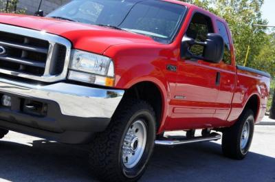 2002 Ford F-250 Red