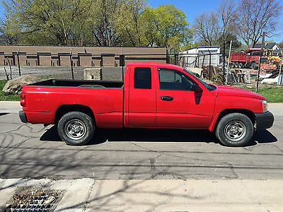 Dodge : Dakota ST Extended Cab Pickup 4-Door 2007 dodge dakota 4 x 4 v 6 auto runs drives needs minor body work salvage nicetruk