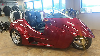 Other Makes : Thoroughbred  2013 thoroughbred stallion trike red like new rare