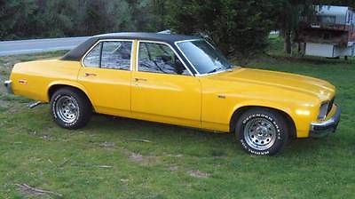 Chevrolet : Nova Base Sedan 4-Door Classic '76 Chevy Nova - yellow blk top, 350 engine, auto, chrome wheels, header