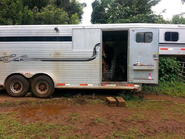 99 Silverado 4 horse aluminum horse trailer.