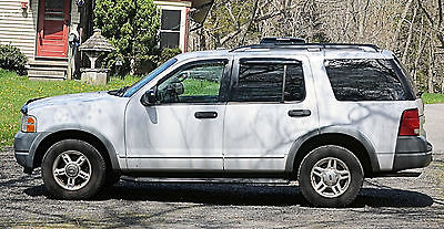 Ford : Explorer XLS 2002 ford explorer 4 x 4 4 door