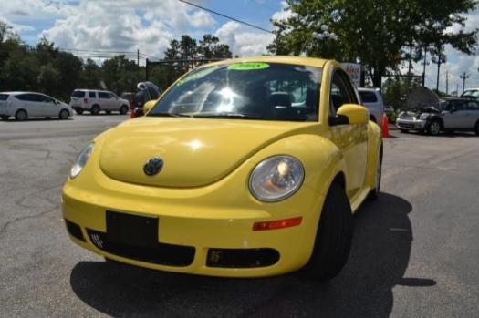 2008 Volkswagen New Beetle S Southern Pines, NC
