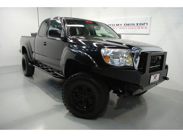 Toyota : Tacoma TRD OFF-ROAD ONE OF KIND! 2011 Toyota Tacoma 4X4 TRD OFF-ROAD Package! Lots of Extras!