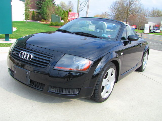 Audi : TT Roadster AWD 225 hp great luxury convertible awd 4 x 4 premium package just serviced 01