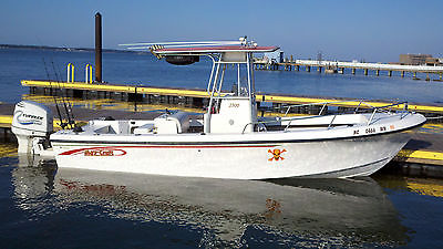 2001 2300 Maycraft Offshore Boat