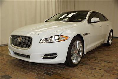 Jaguar : XJ Supercharged Supercharged Executive Manager Demonstrator - Polaris White - CPO
