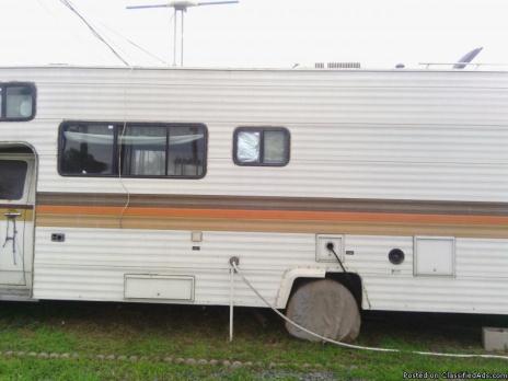 **27 ' Motor home [in Park] 4 sale *** - $2300 (South Bay area)